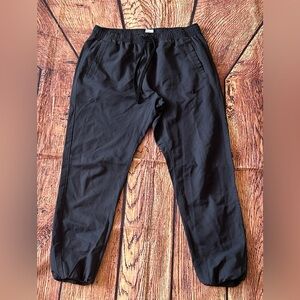 Nike Vtg. Black Jogger Pants Men’s Size Large‎